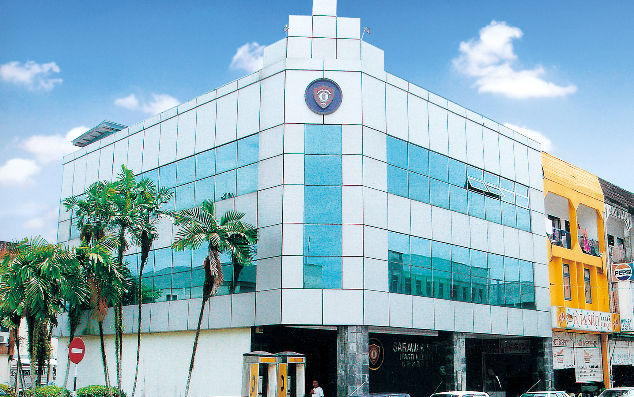 Aluminum composite panel details