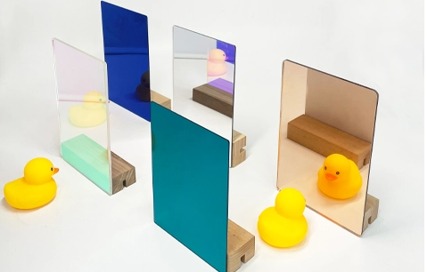 Which Is Better, Glass Or Acrylic?