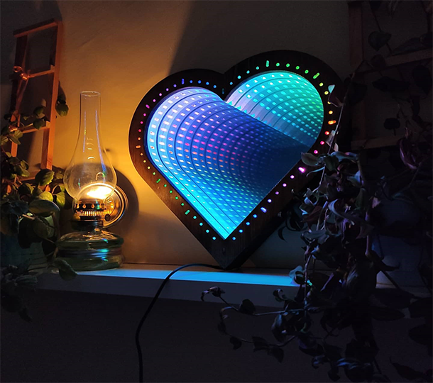 two way mirror decoration