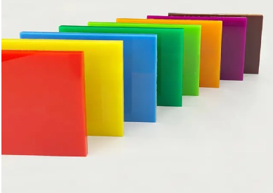 Plexiglass Vs. Glass: Which Is Better for Your Project?