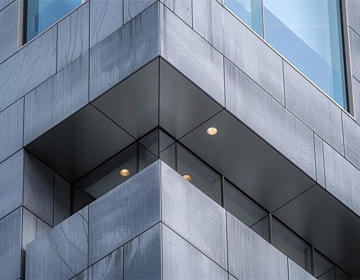 Aluminum foam panel exterior wall