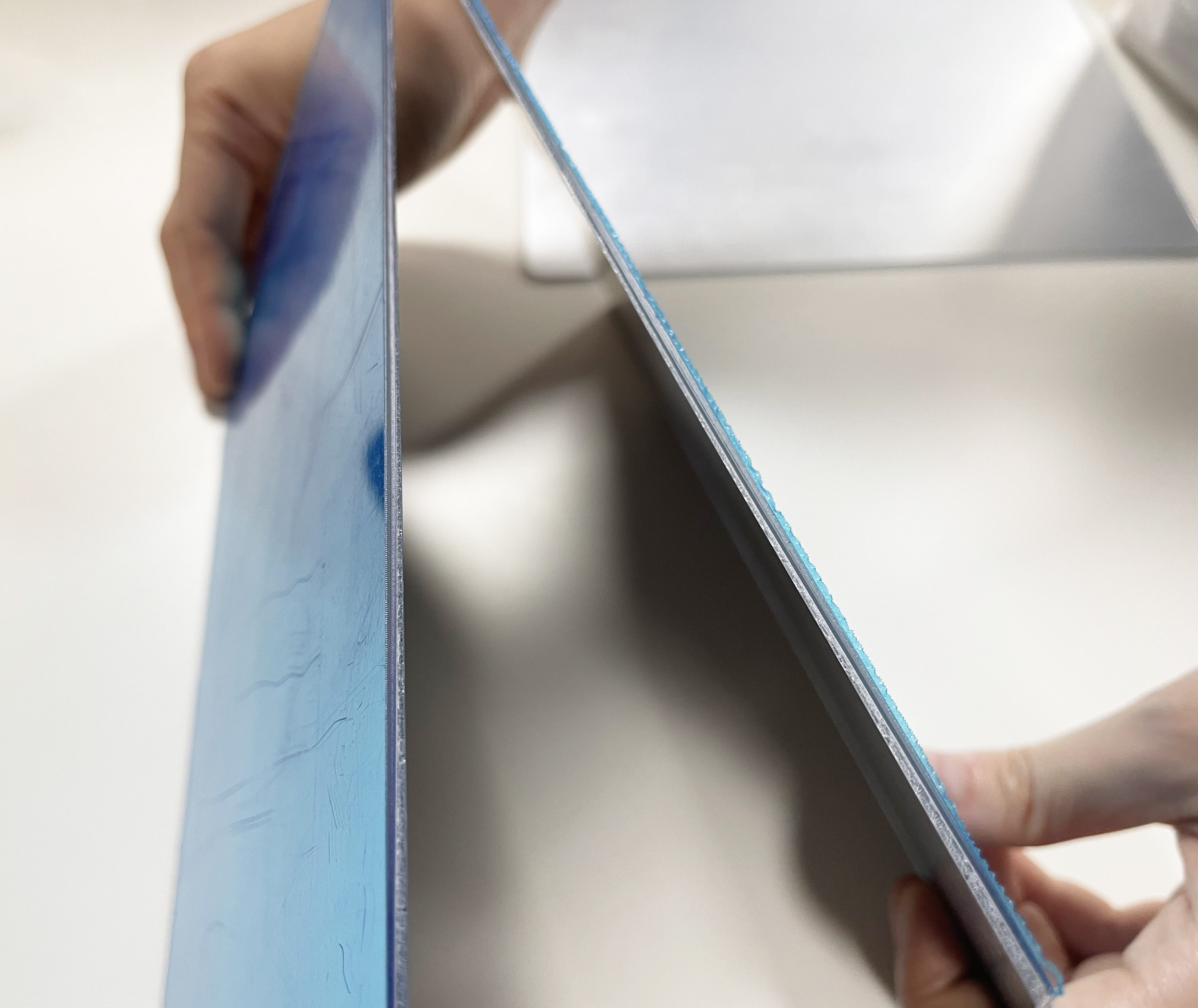 polystyrene mirror edge