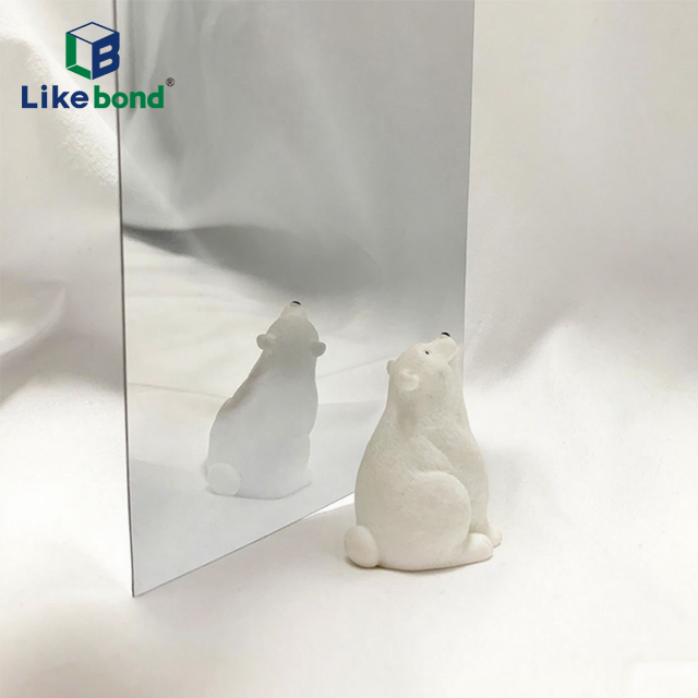 How Do You Choose the Right Acrylic Mirror for Interior Design?